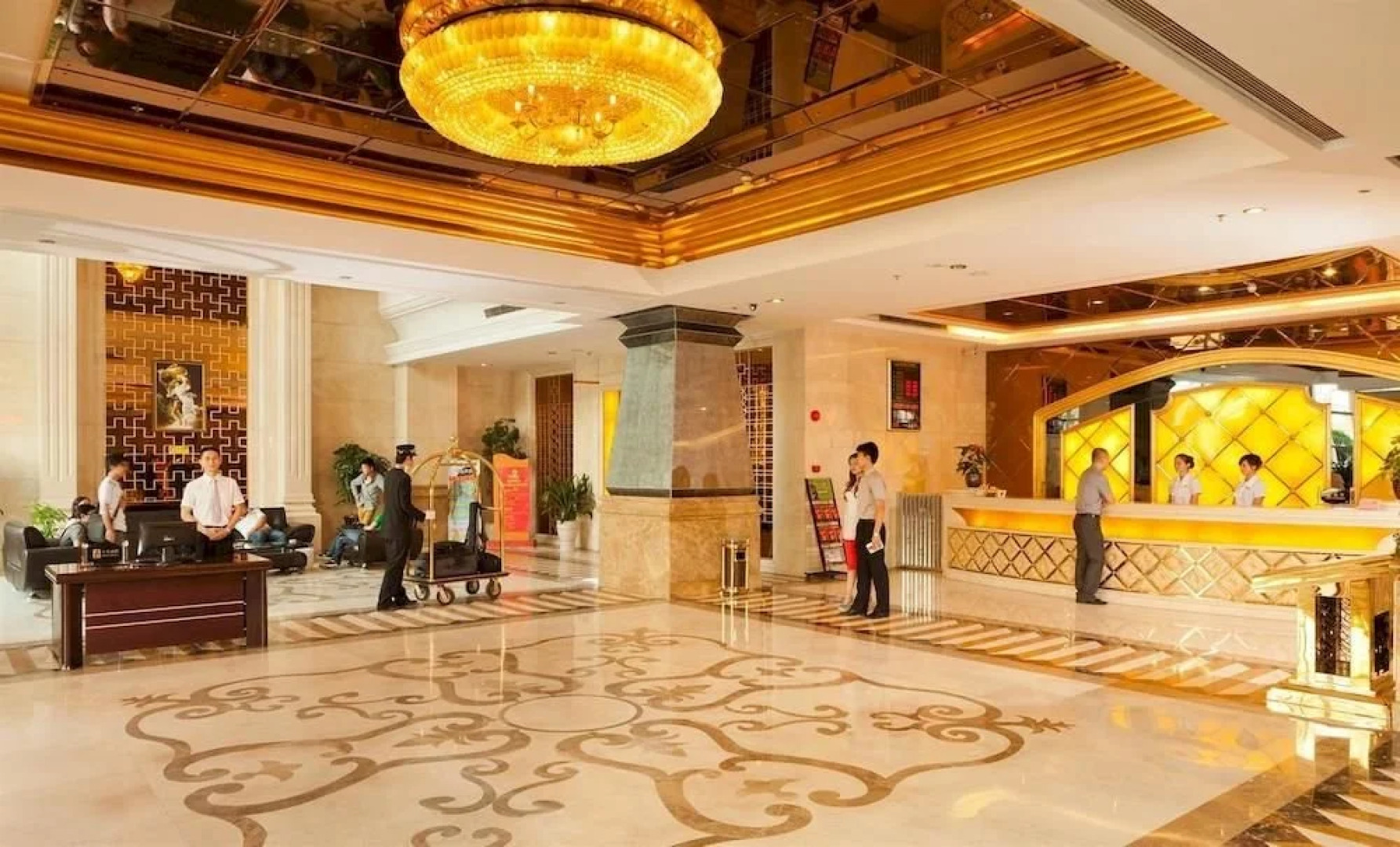 Ji Hotel Shenzhen North Railway Station