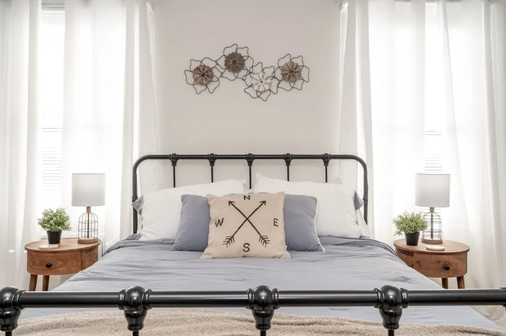 Historic Ludlow Apt B