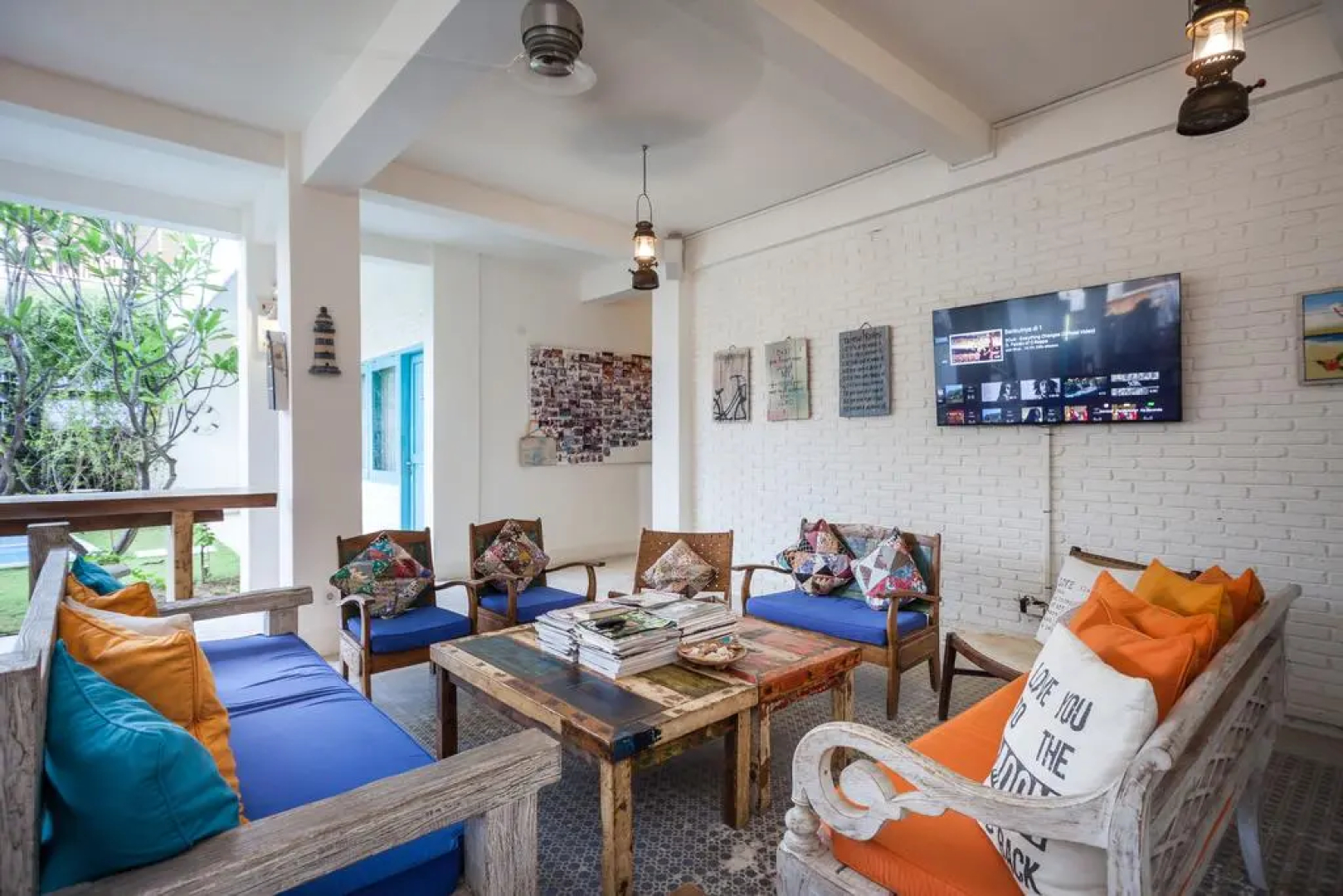 Paras Paros Marina Lodge