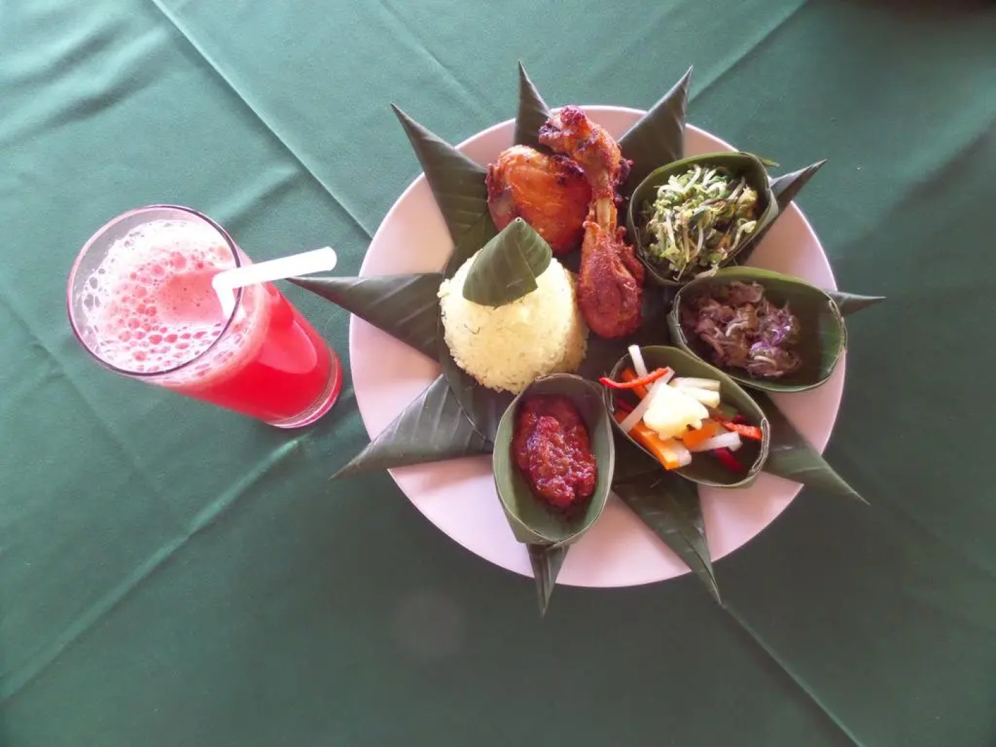 Senetan Villa and Spa Resort