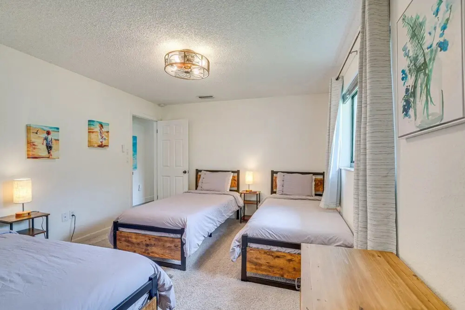 Spring Hill Retreat W/ Pool: 7 Mi To Weeki Wachee!