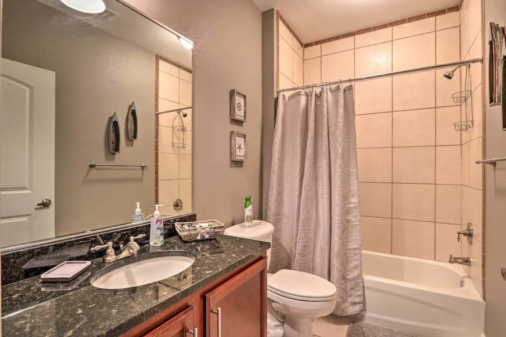 Waterfront Bean Station Condo w/ Balcony & Views!