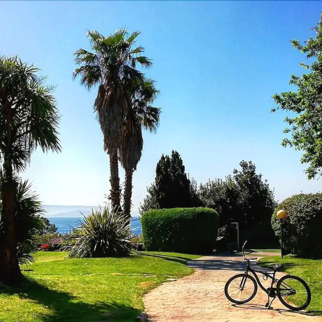 Hostel Limens Beach Center