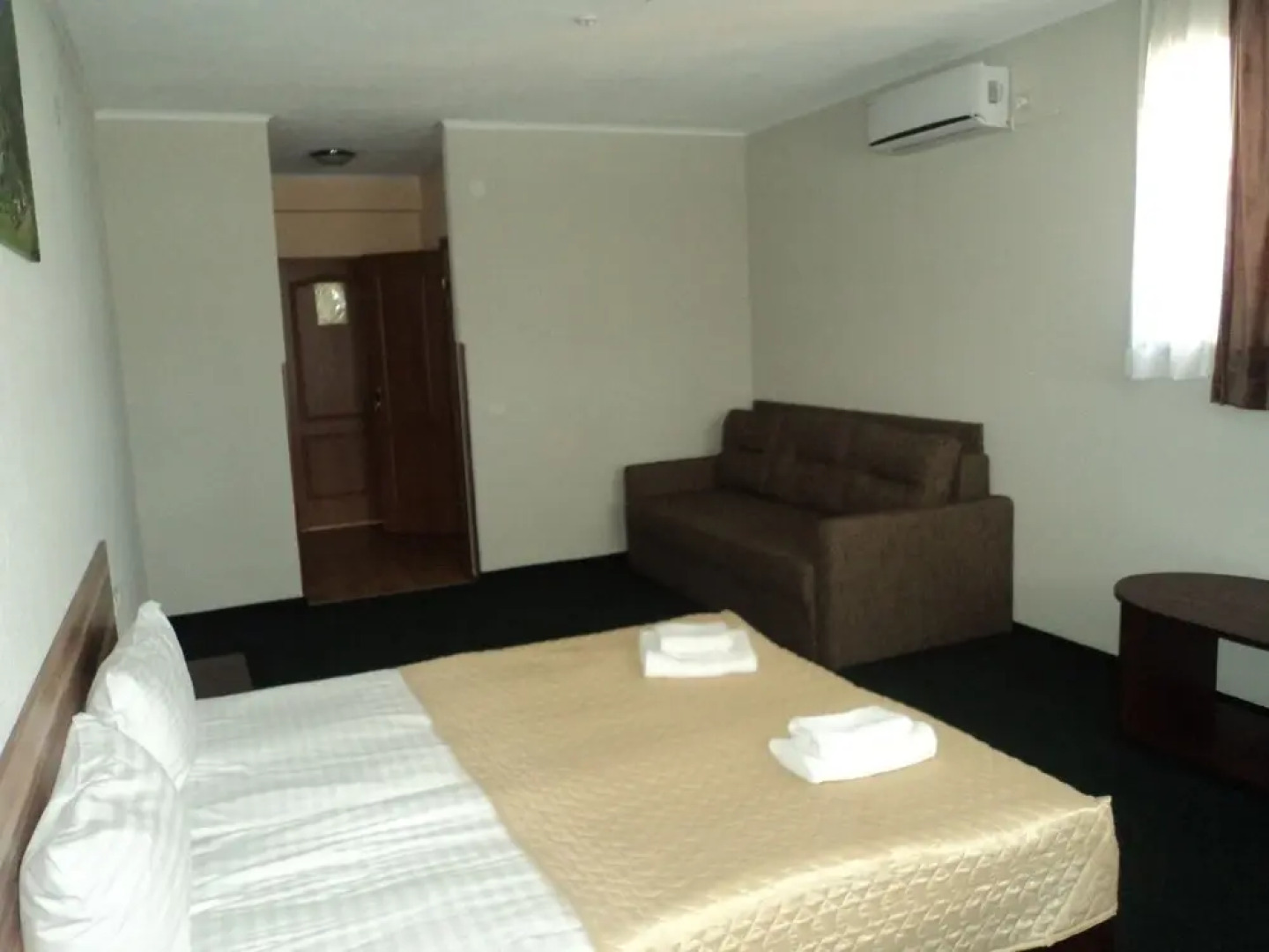 Hotel-Restaurant Vizit