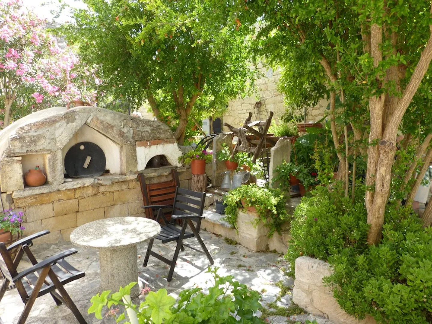 Nicolas and Marias Cottages