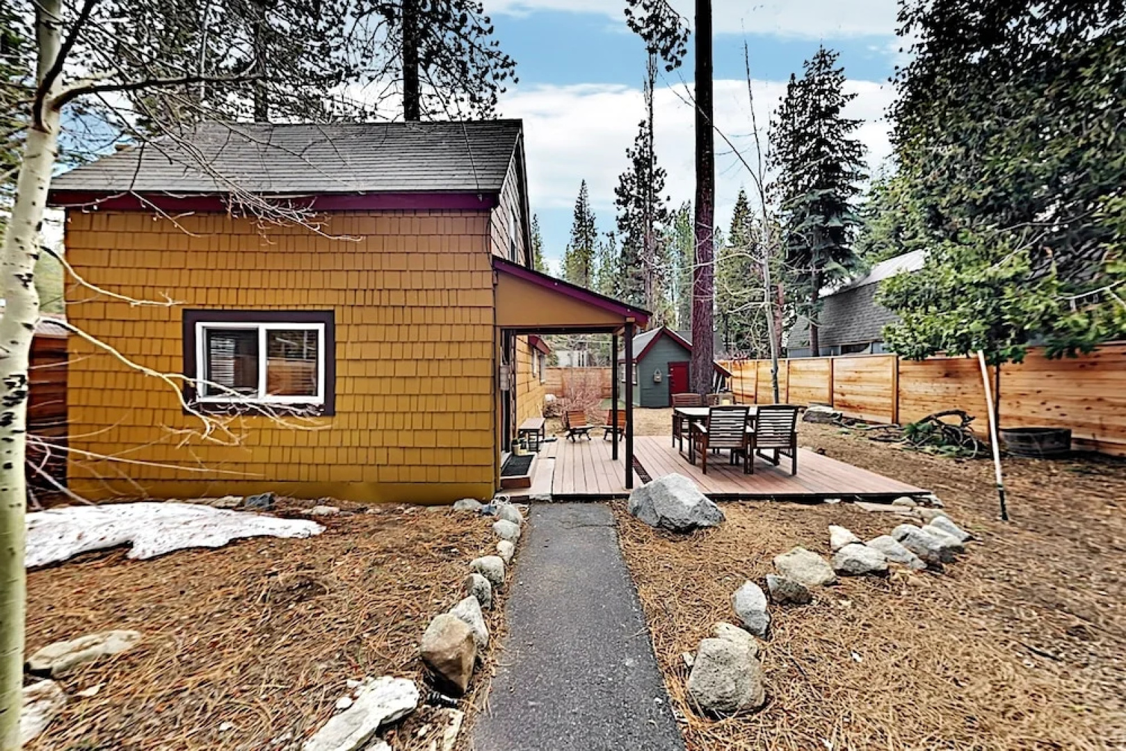 Hillcrest - 3 Br Cabin