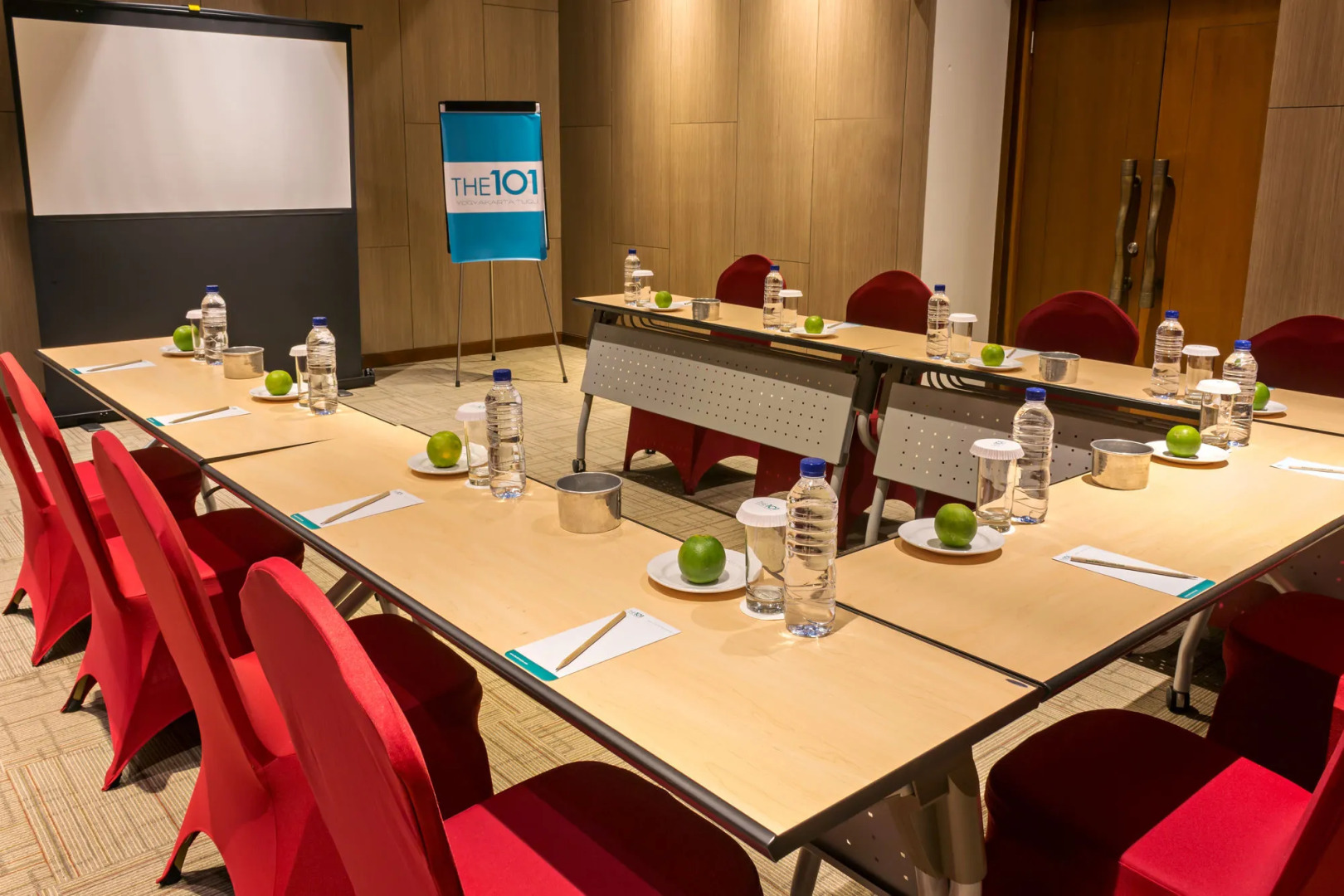 THE 1O1 Yogyakarta Tugu