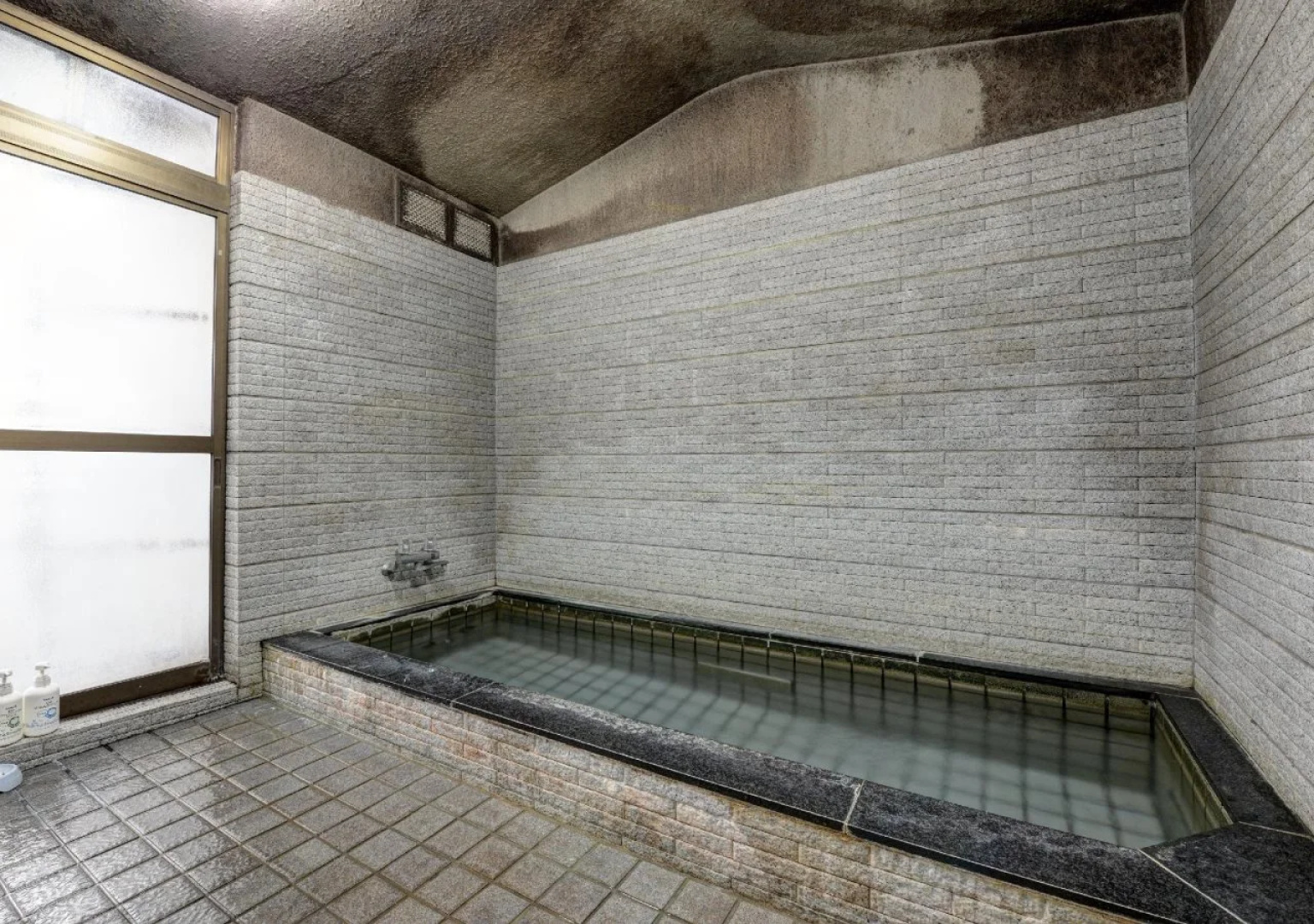 Ryokan Sakamotoya