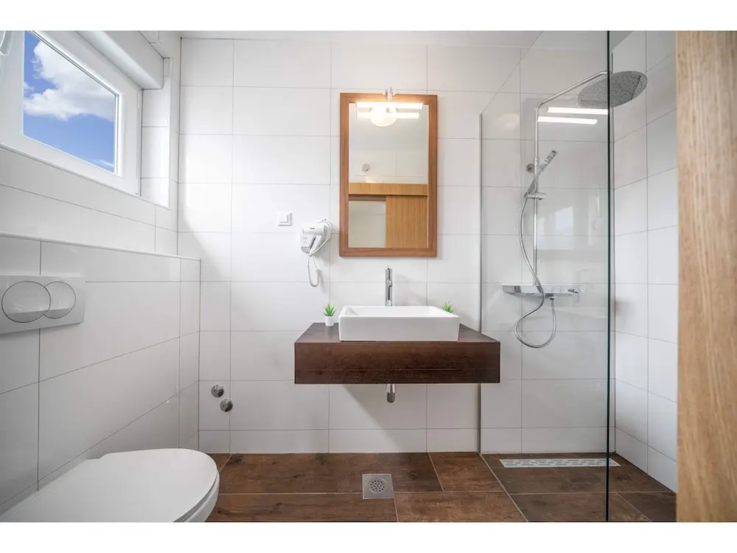 Comfy Villa in Vodice With Swimming Pool