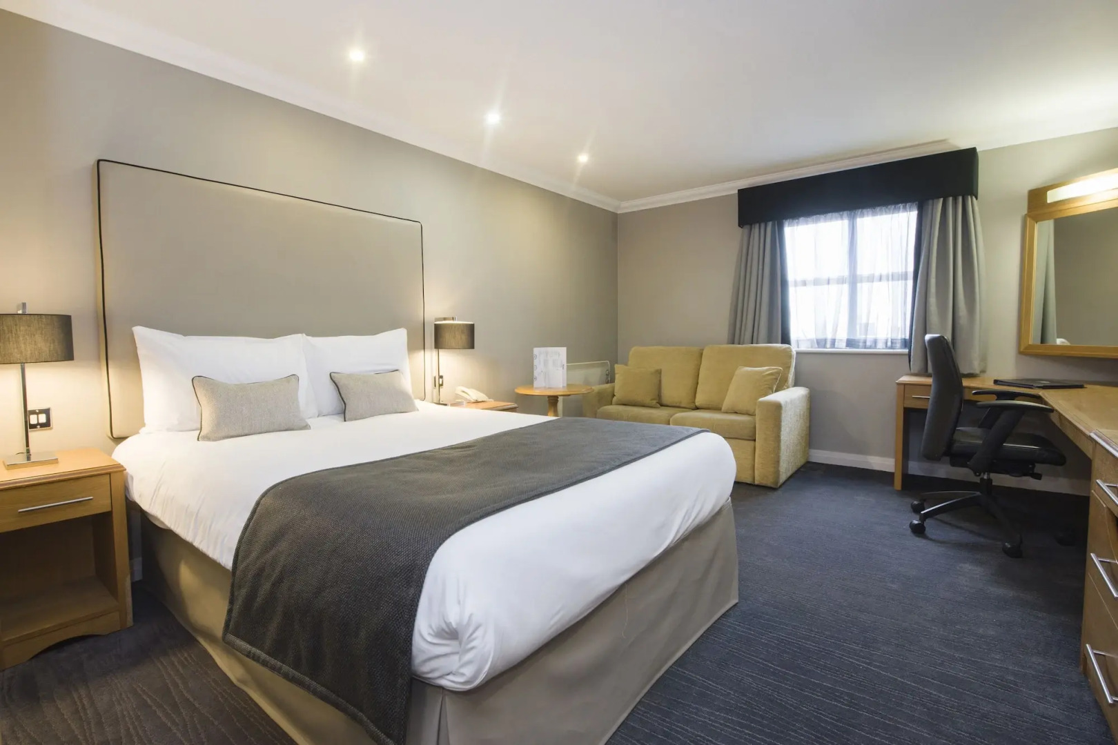 Worcester Whitehouse