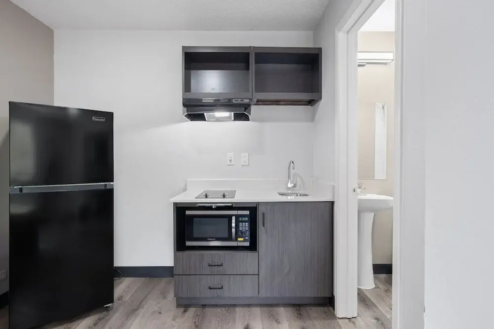 Southern Suites Pensacola Davis