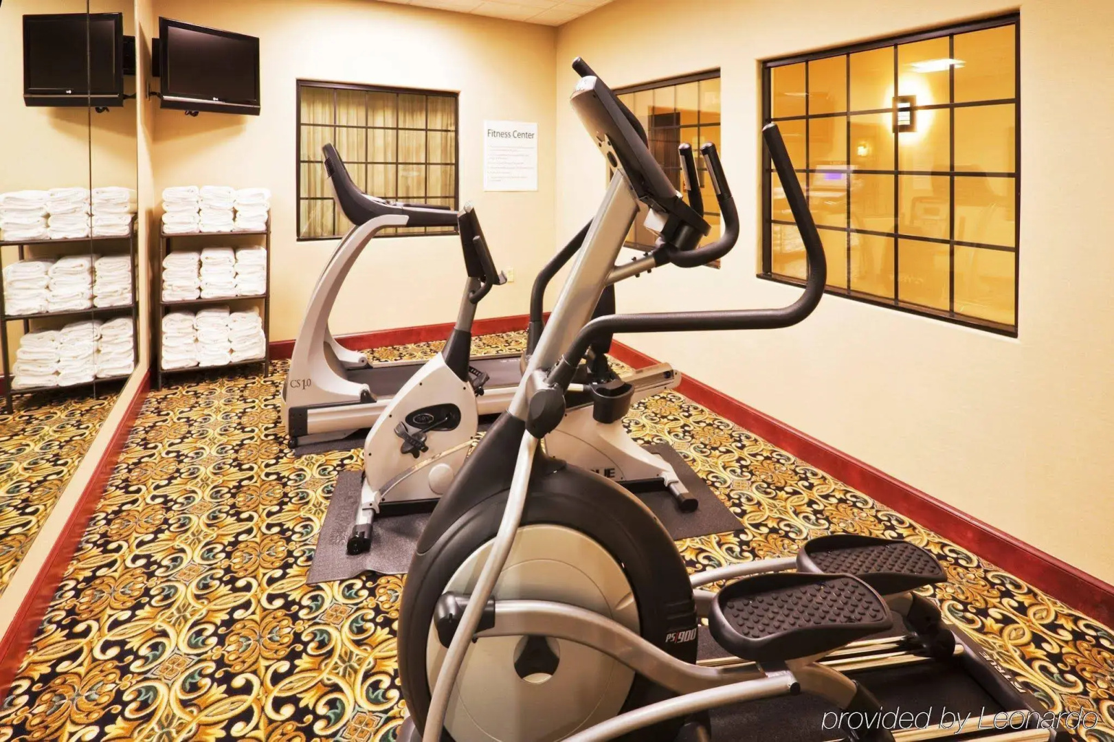Holiday Inn Express & Suites Oklahoma City West-Yukon by IHG