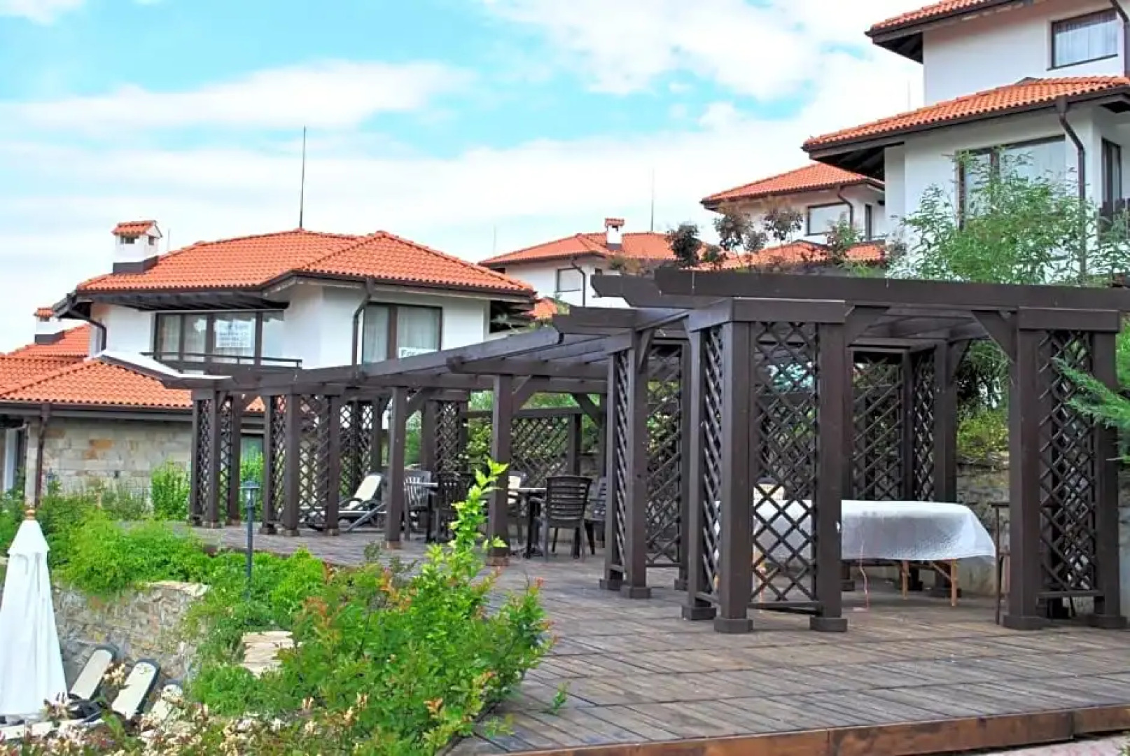 Bay View Villas - Luxury Villas & Apartments