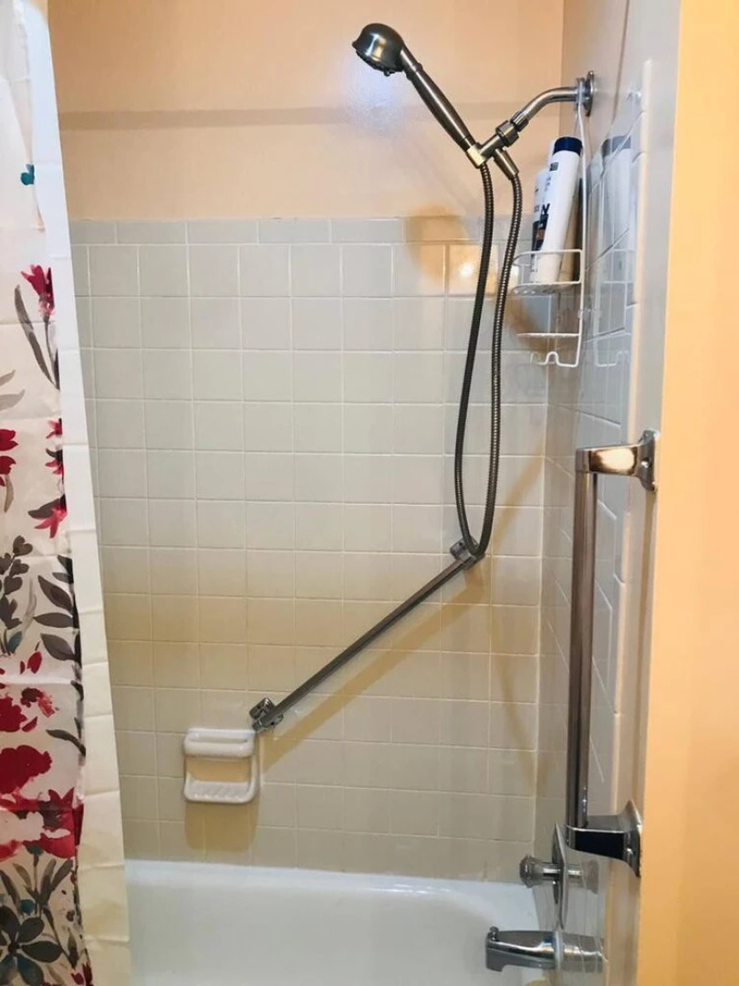 Room in House - Modern Executive Master Bedroom