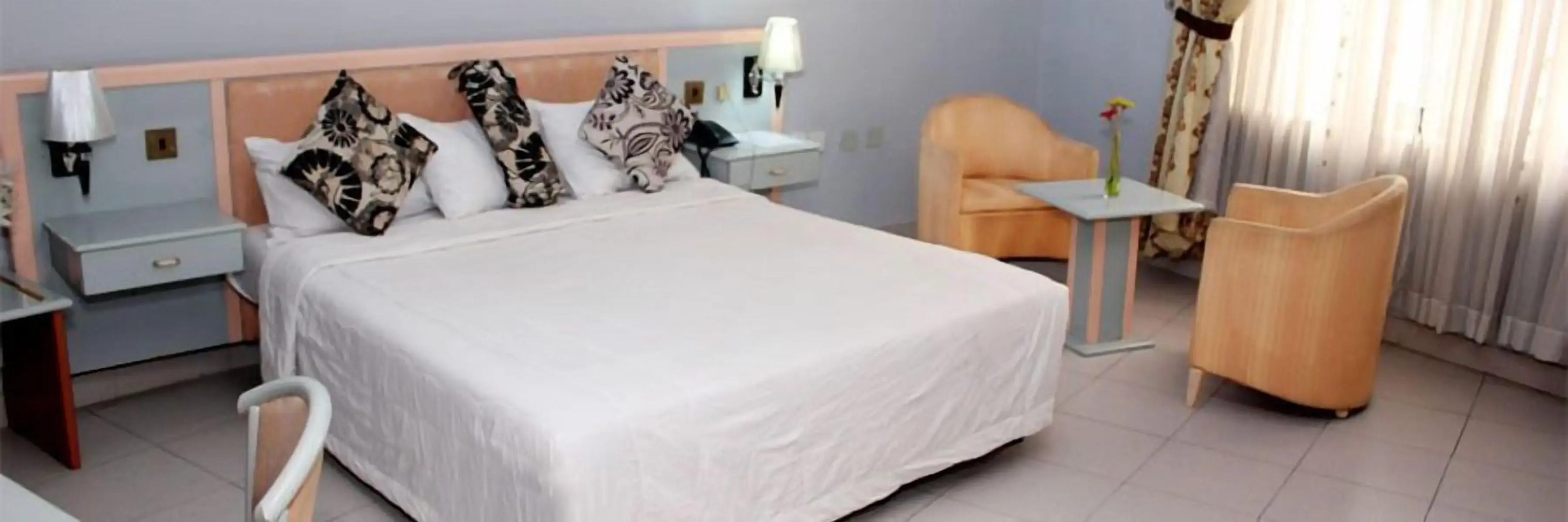 Damgrete Royal Hotel