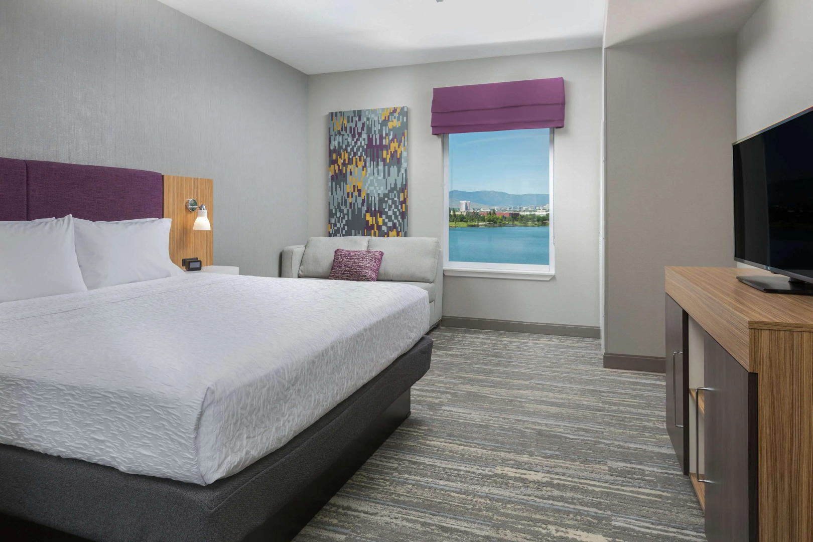 Hampton Inn & Suites Reno/Sparks