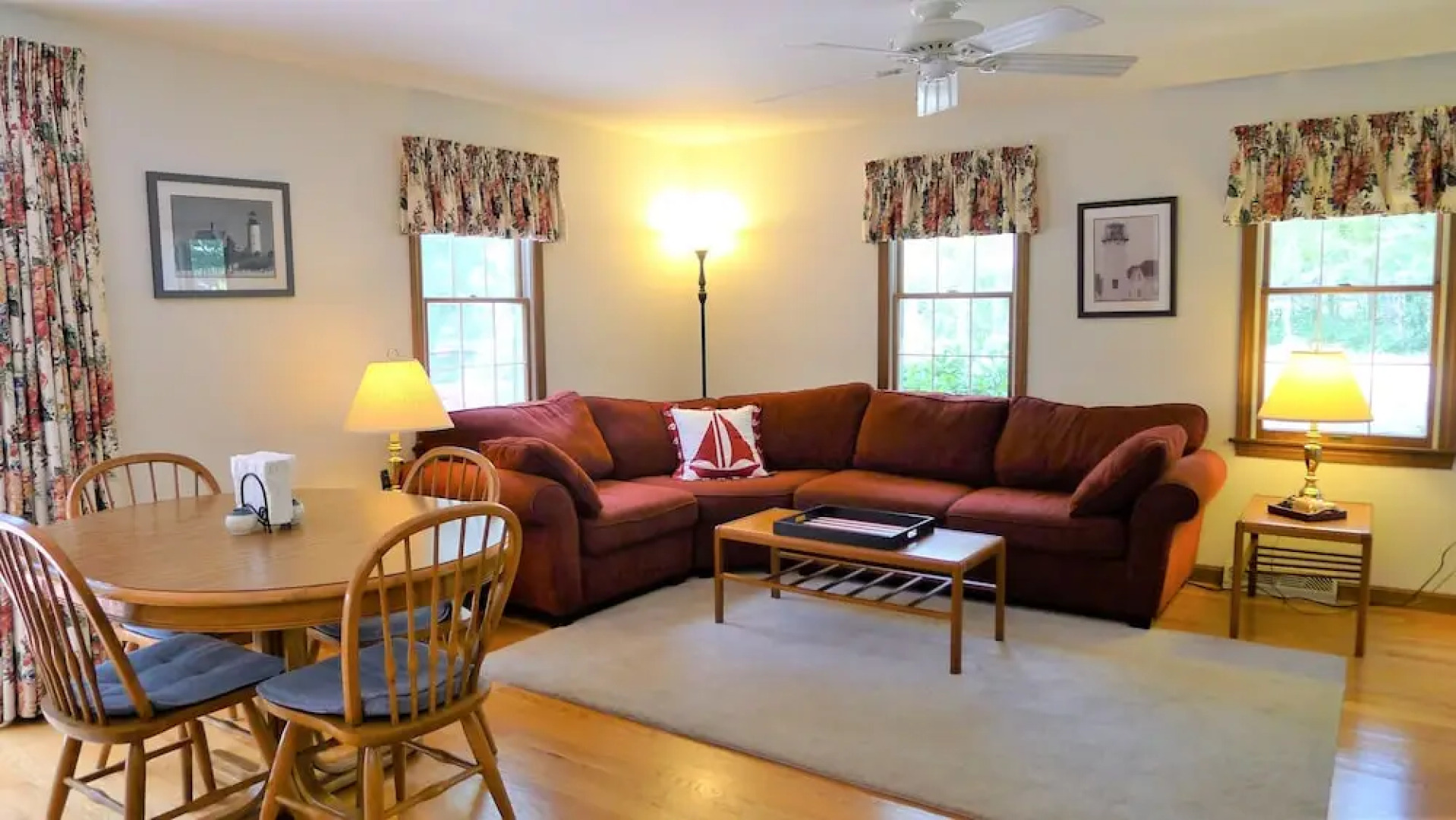 20 Woodpine - 4 Bedroom House