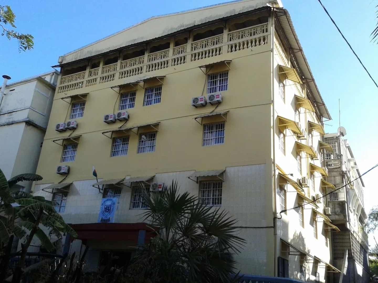 Salama Hotel
