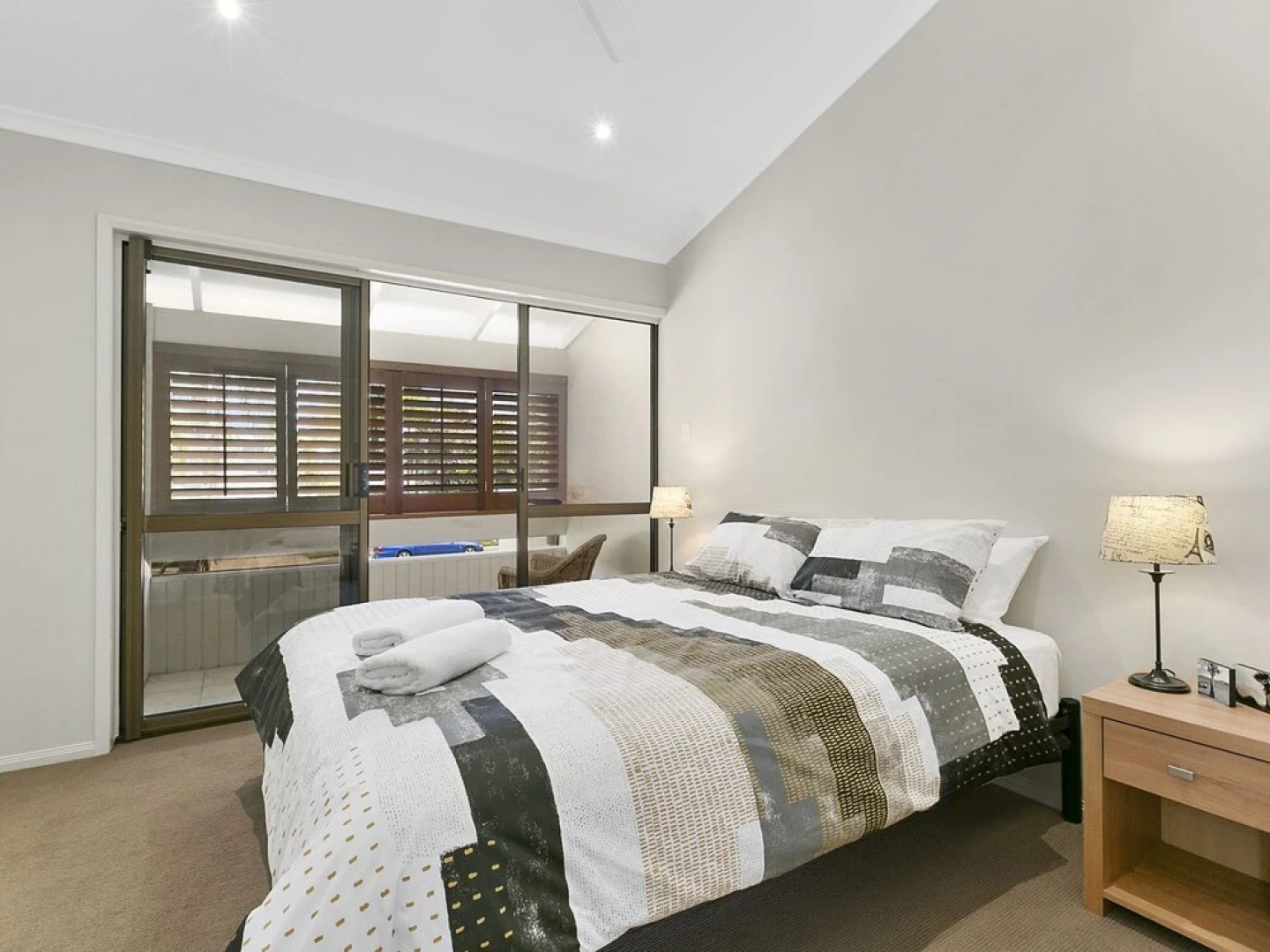 A Superb Location for Enjoying the Best of Noosa - Unit 2/69 Noosa Parade