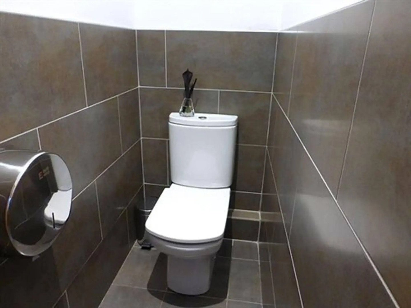 Super Balmes Guest House