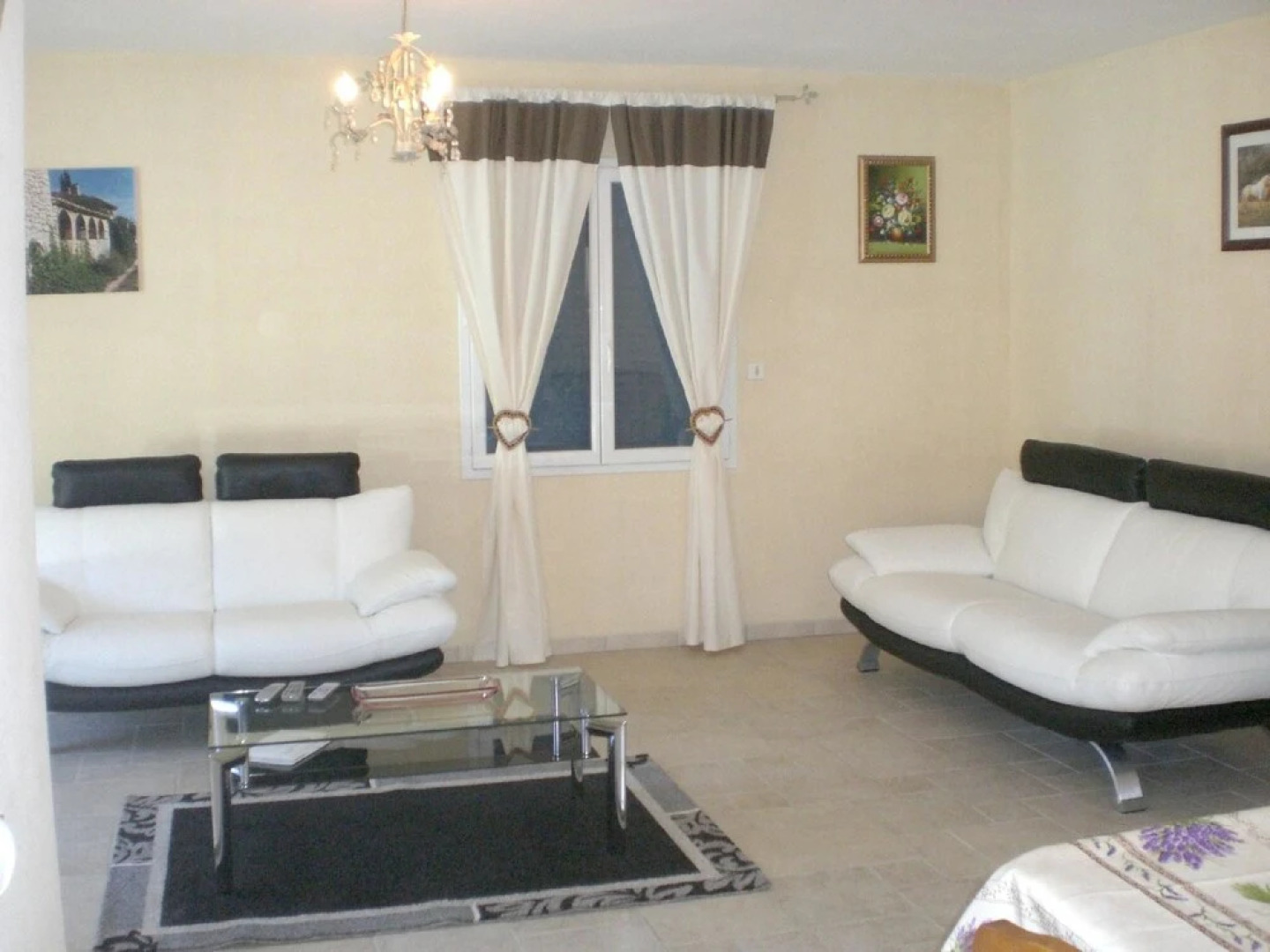 Villa With 4 Bedrooms in Grignan, With Wonderful Mountain View, Privat