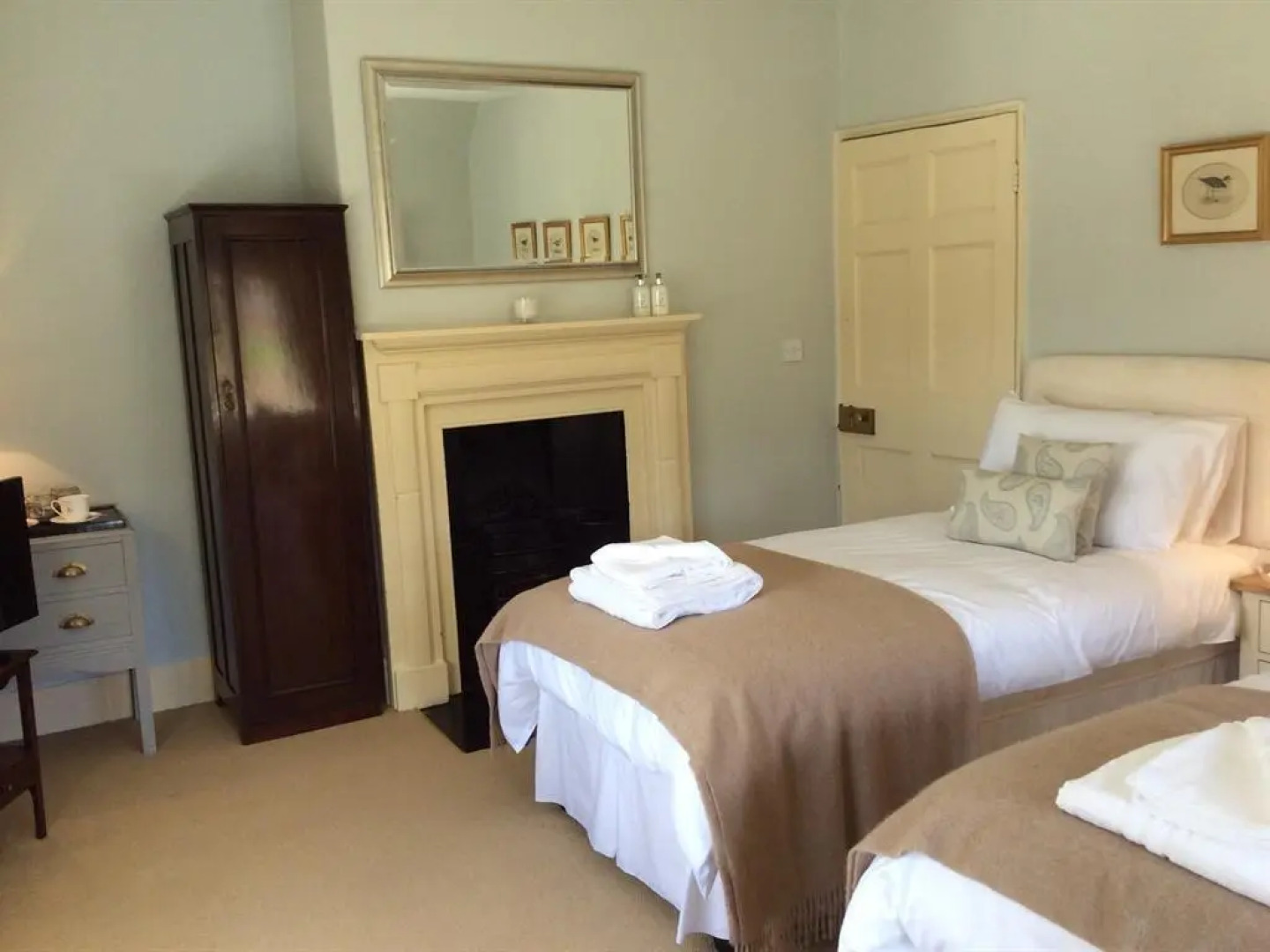 Castle Farm House B&B