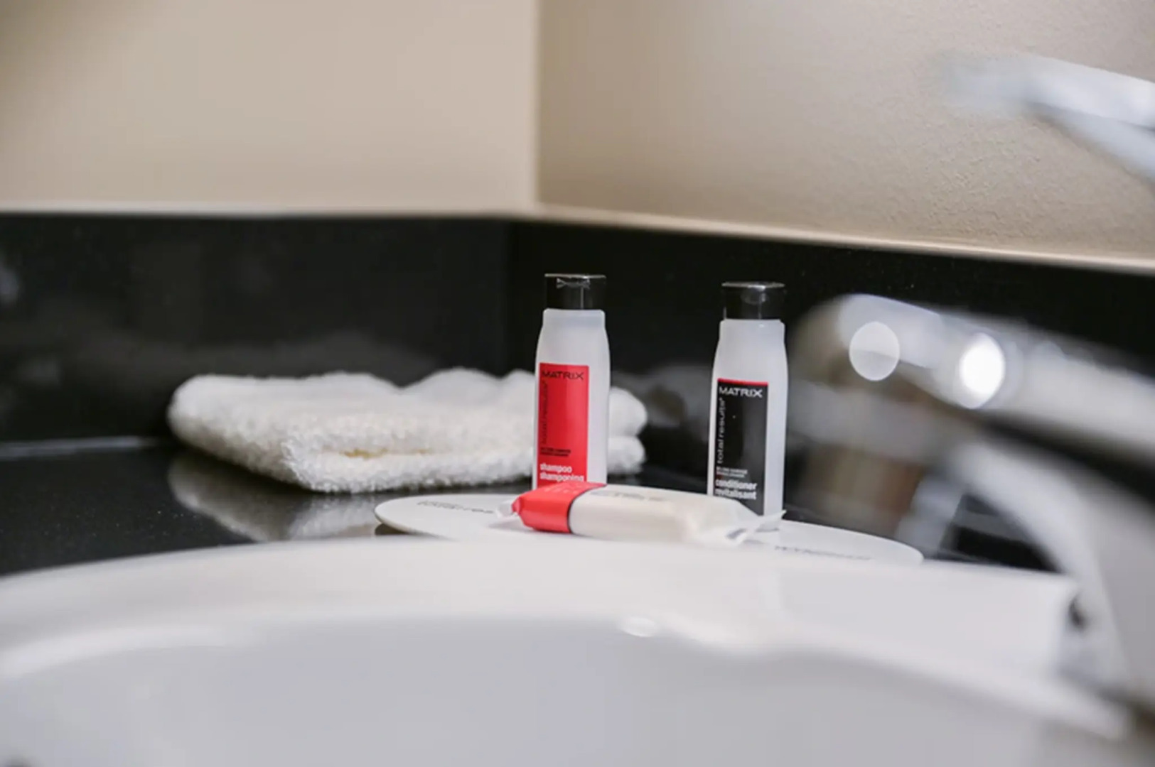 Super 8 by Wyndham Moosonee