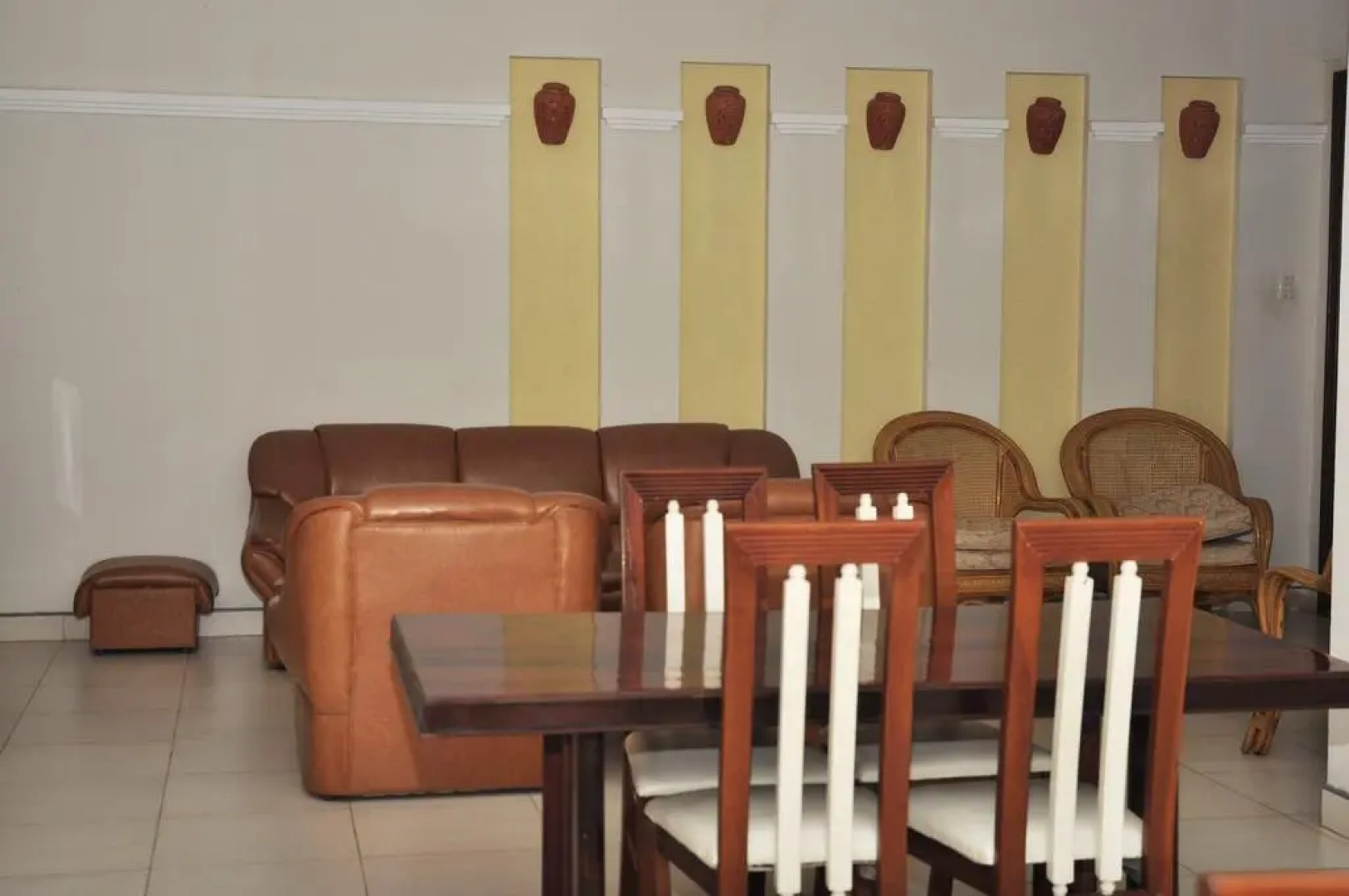 Valley Mountain Hotel