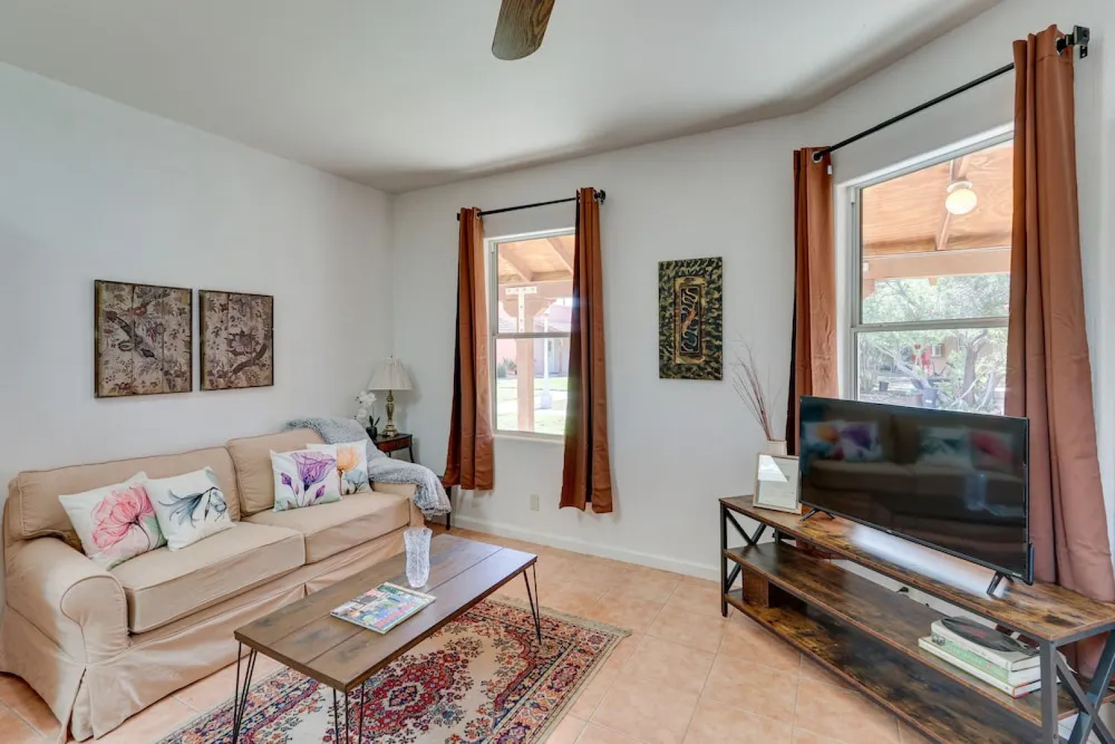 Eloy Retreat w/ Pool Access + Central A/c!