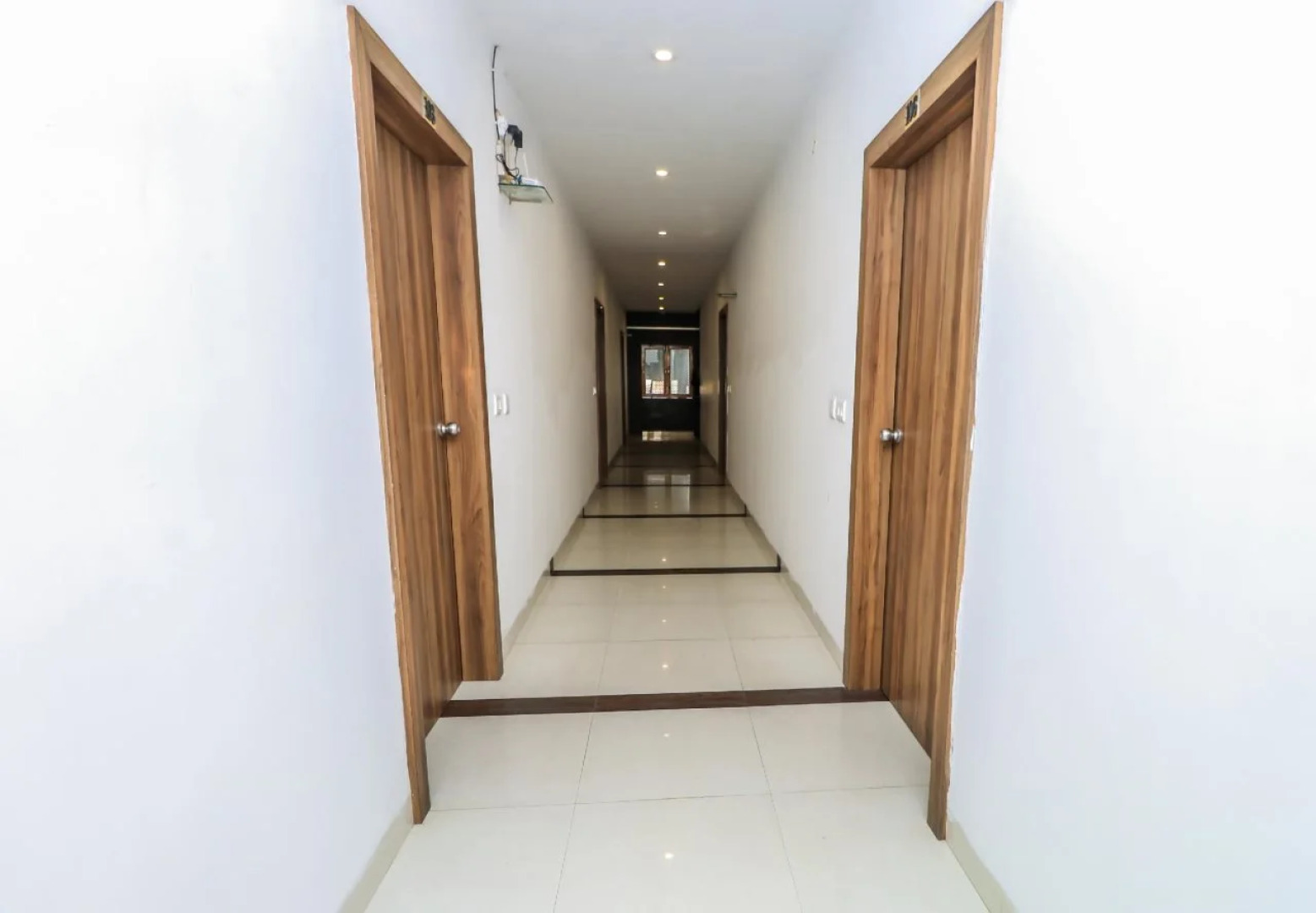 Hotel Divine Regency