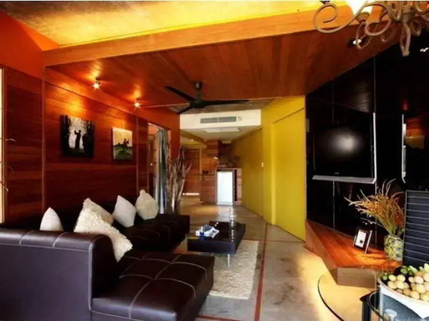 The Green Golf Residence Condominium