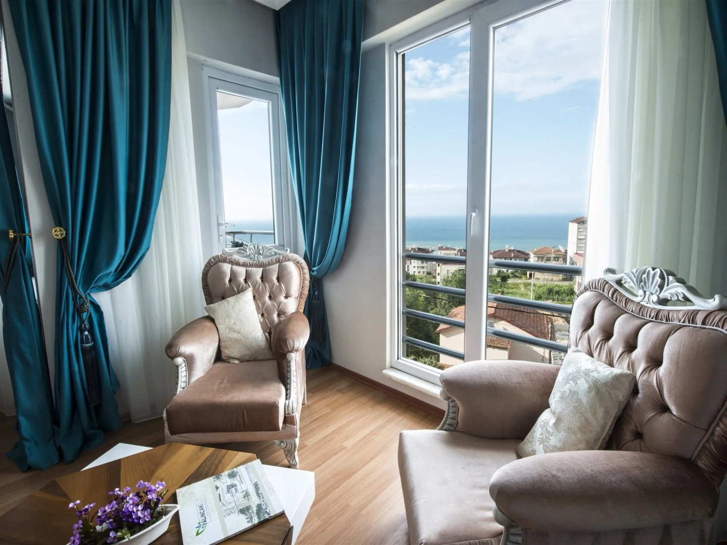 Andalouse Suite Hotel