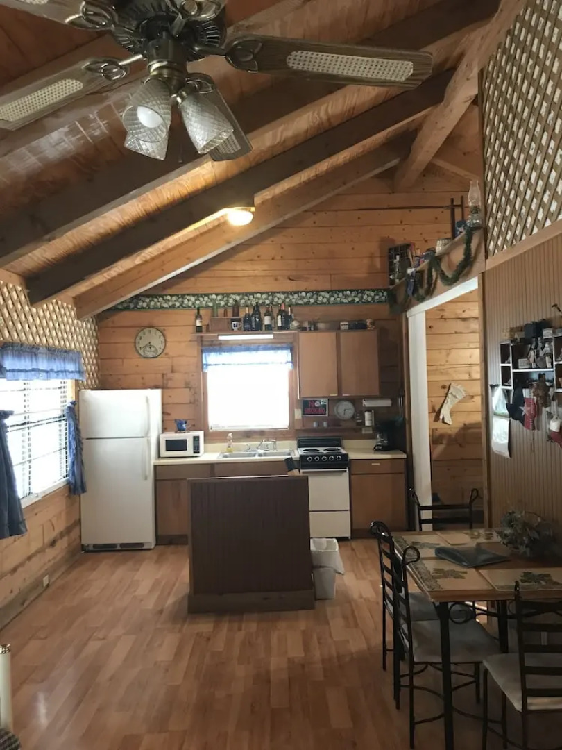 A Peace of Heaven Cabins