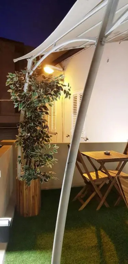 SUITE BLANC APARTMENTS Monolocali indipendenti con cucina e bagno privati check-in e check-out h24 Terrazza in comune