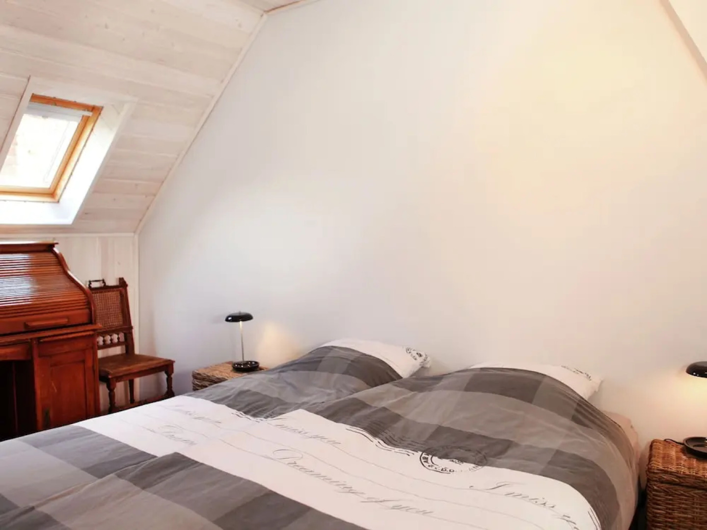 Luxurious Holiday Home in Wingene With Forest Near