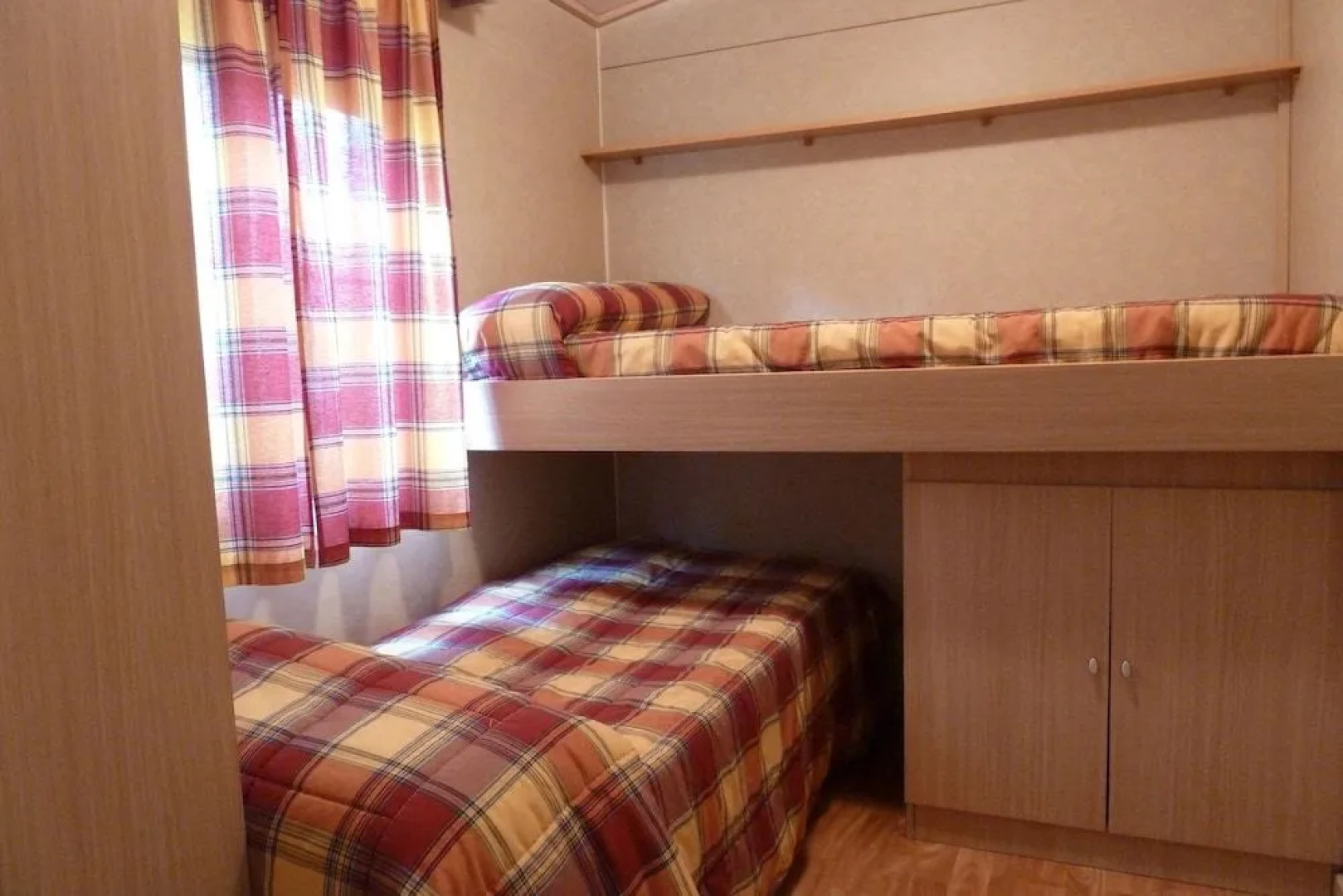 Apartamentos Camping La Barguilla