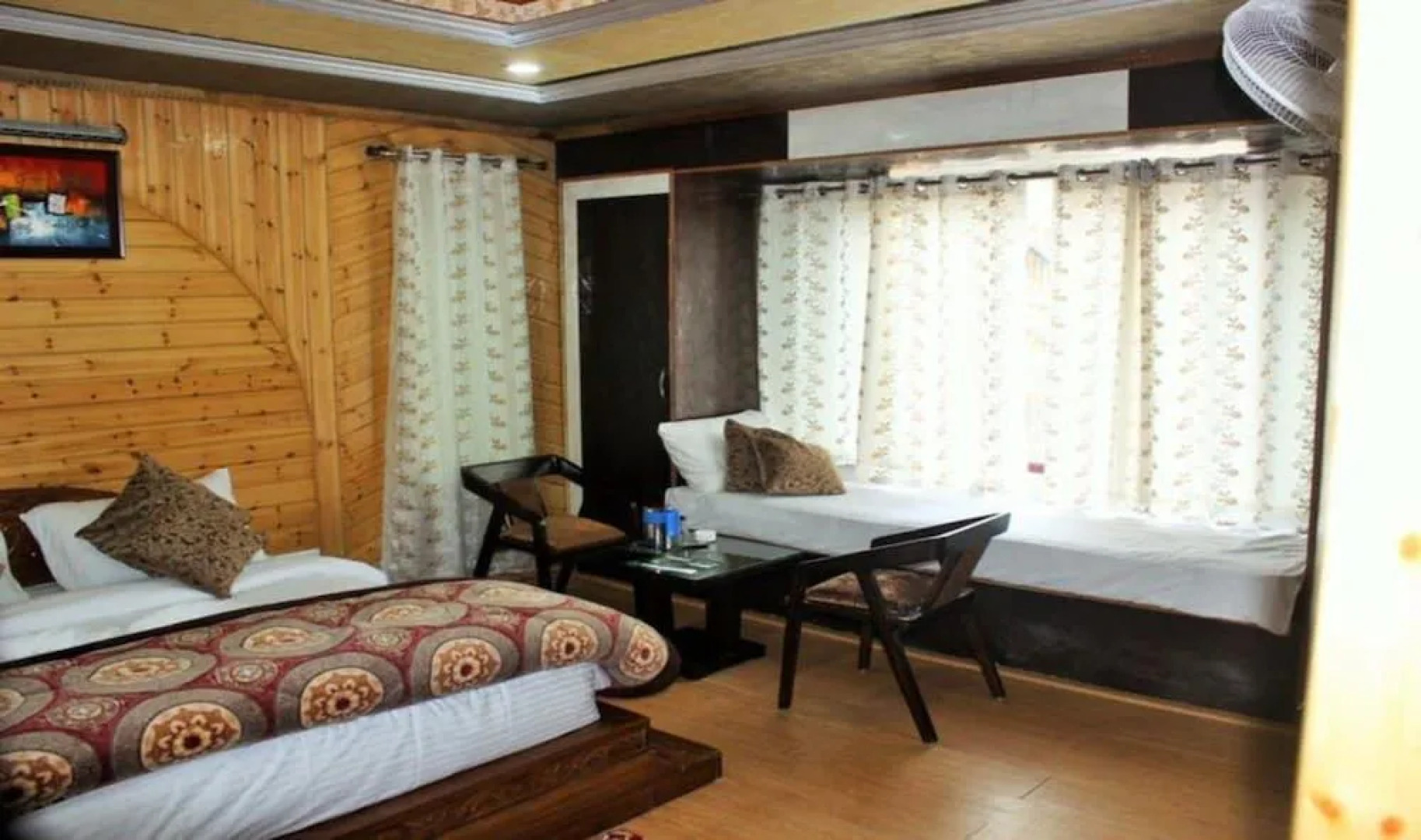 ADB Rooms Hotel Paradise Retreat