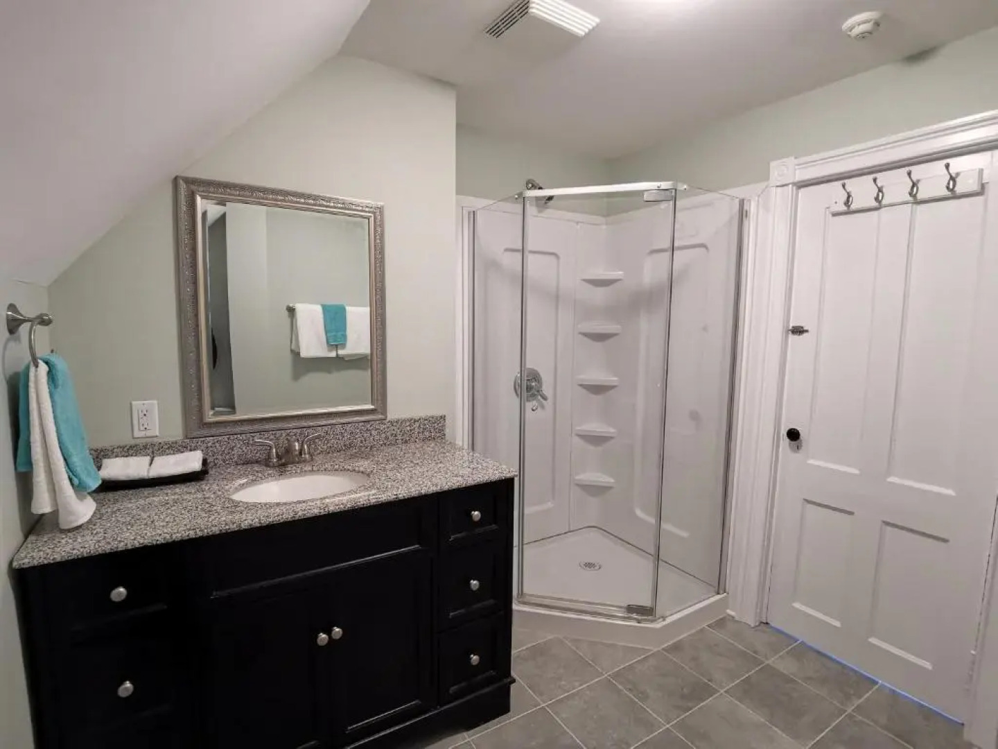 By The River Bed&breakfast