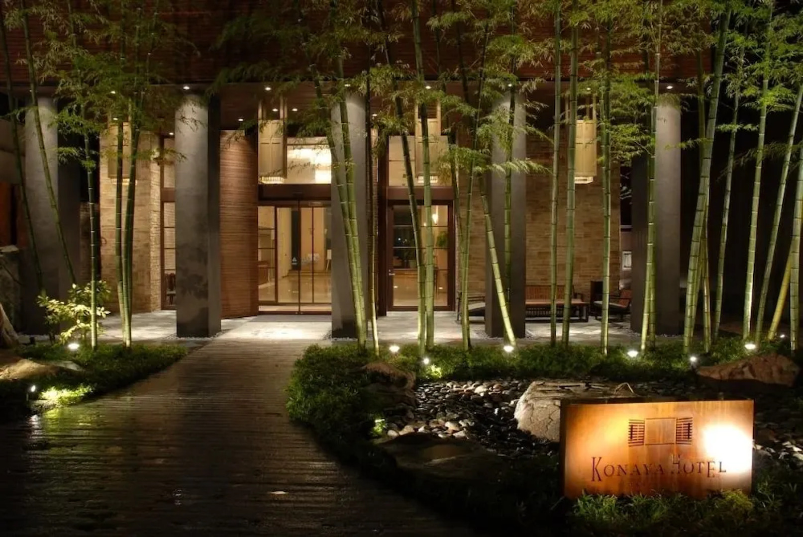 Urban Villa Konaya Hotel