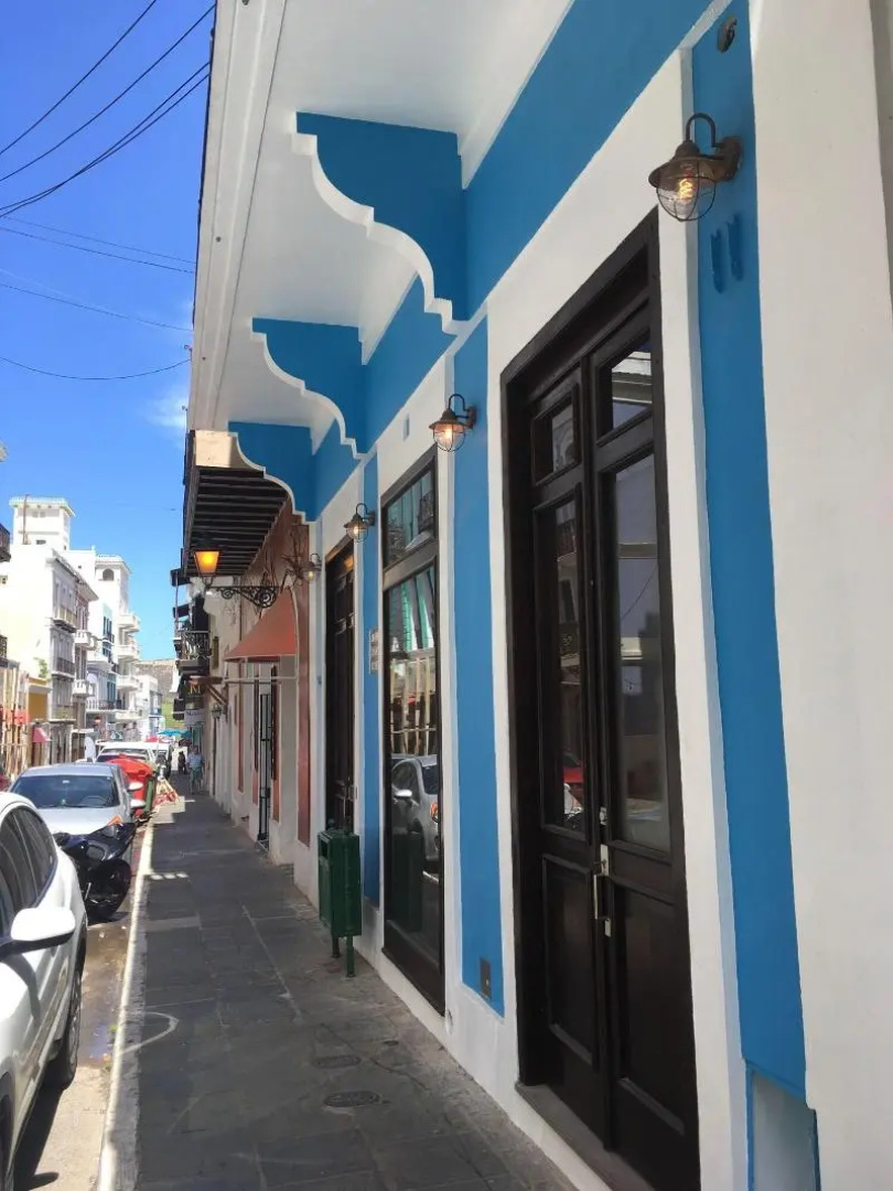 352 Guest House