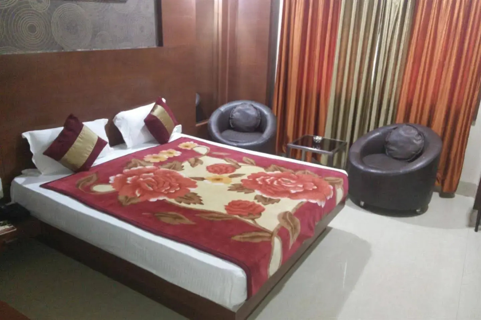Hotel Shri Khedapati International