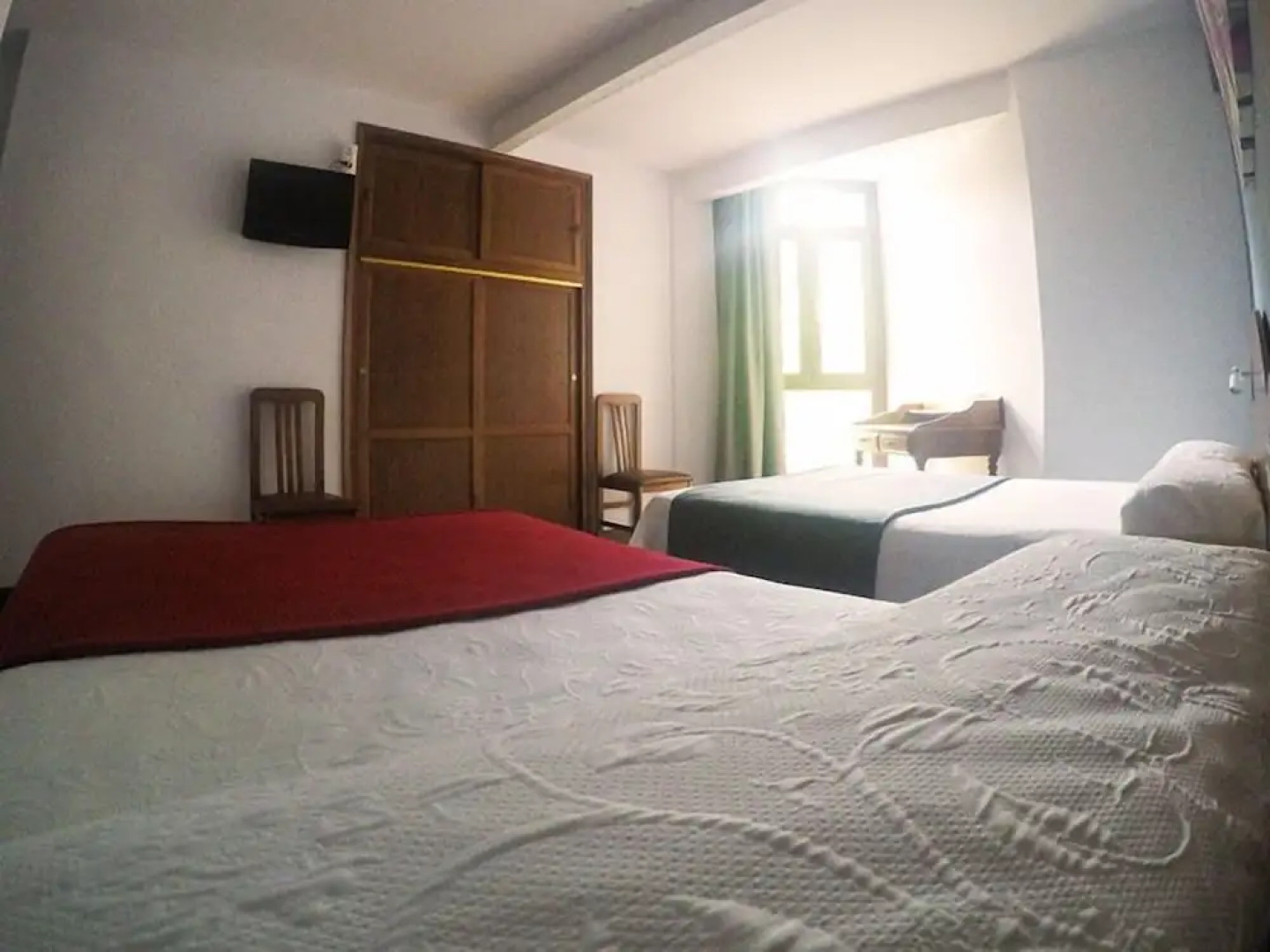 Hotel Restaurante Urgain II