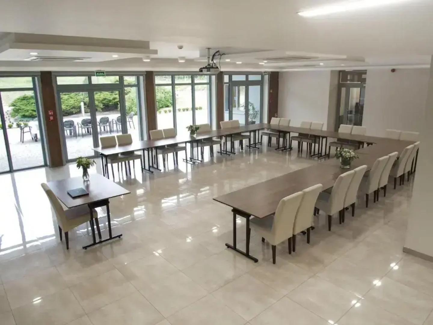 Hotelik na Słonecznym Wzgórzu