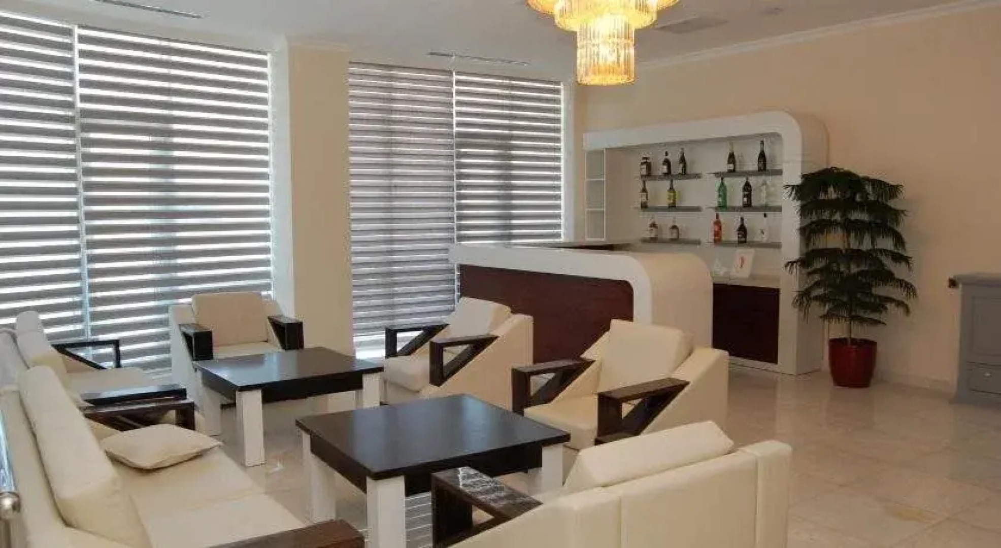 Agsaray Deluxe Hotel