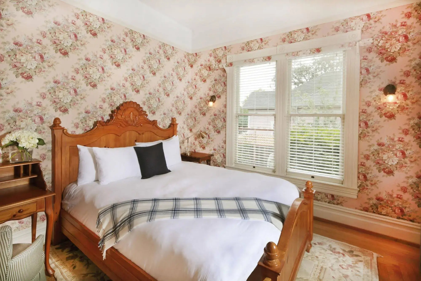 Grape Leaf Inn