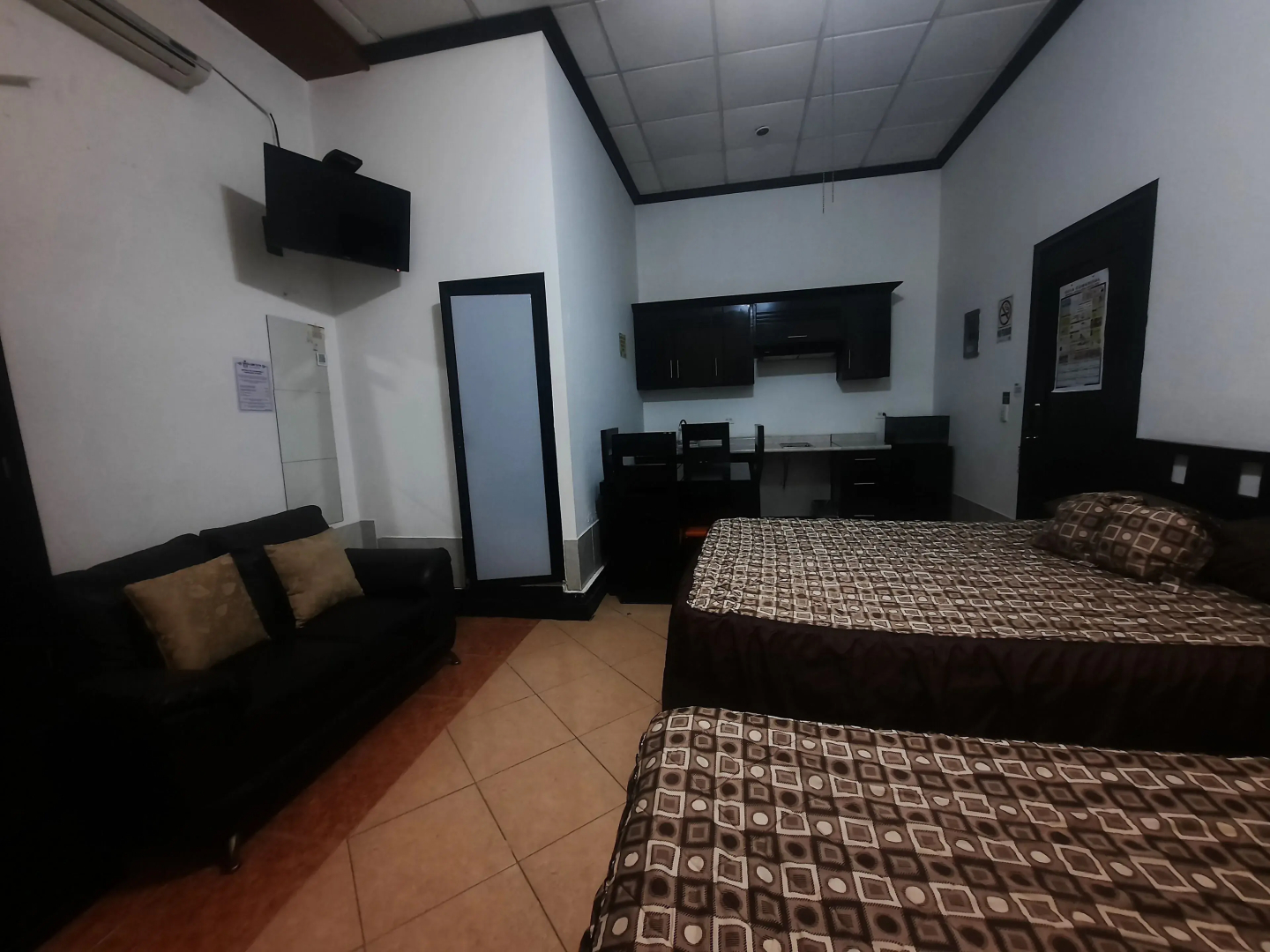Hotel Garcias Suites