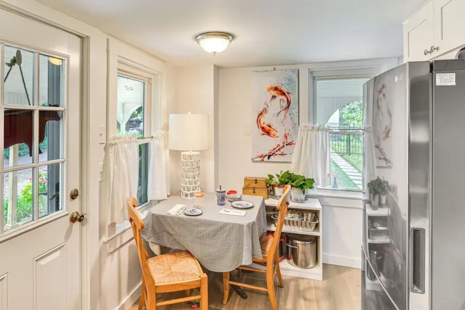 Private Heated Pool: Family Cottage in Plymouth!