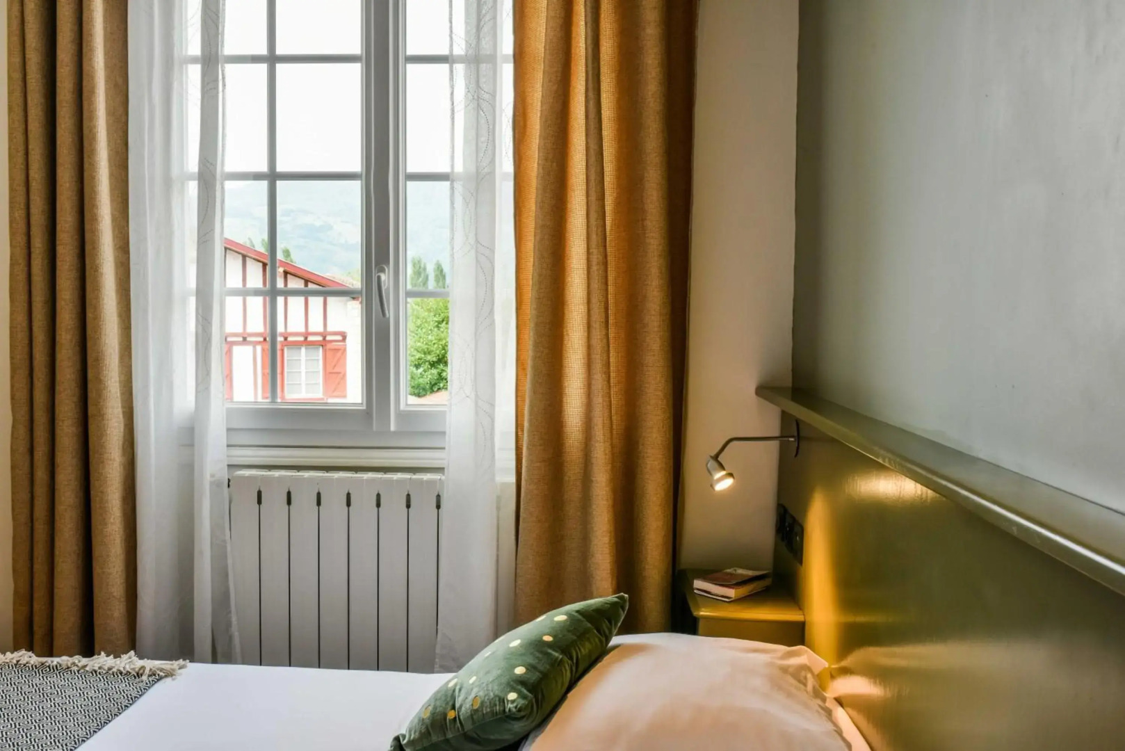 Logis Hôtel Mendi Alde