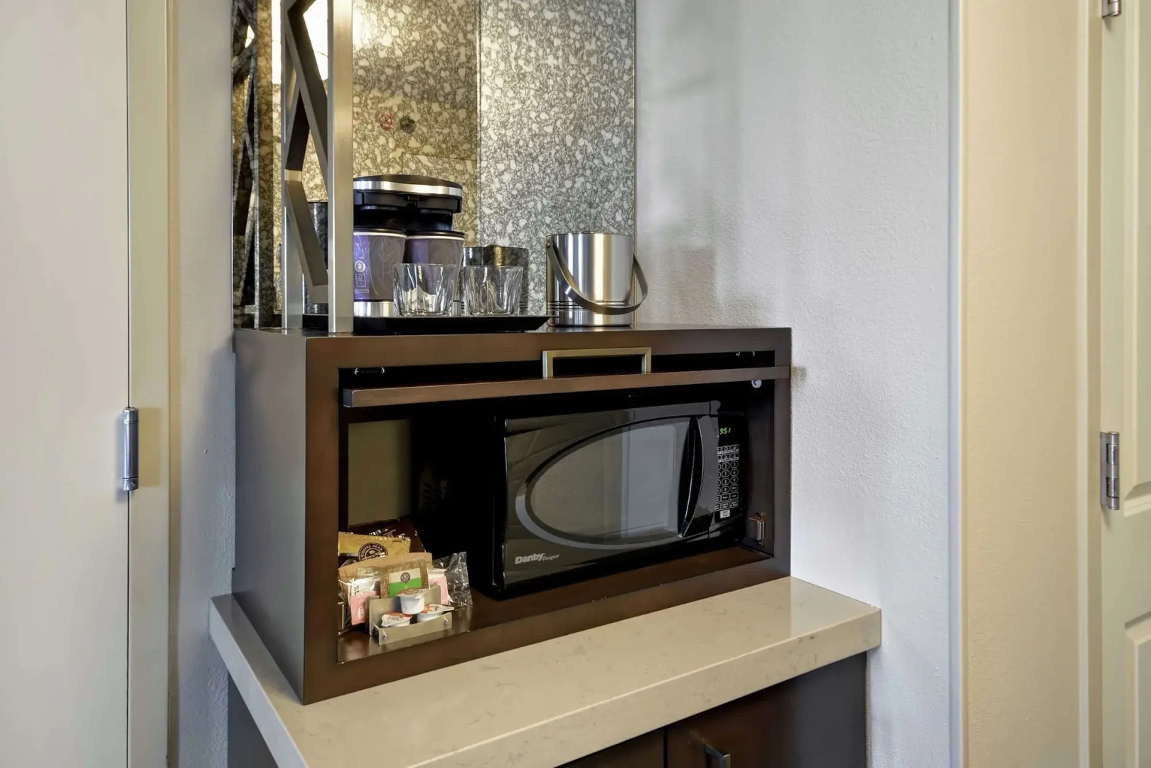 DoubleTree by Hilton Chicago Midway Airport