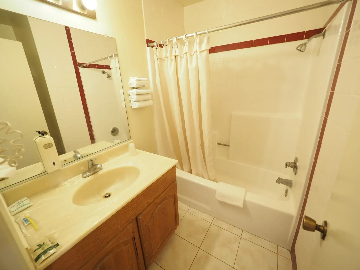 Grand Inn